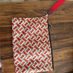 Chic Red and Cream Geometric Clutch